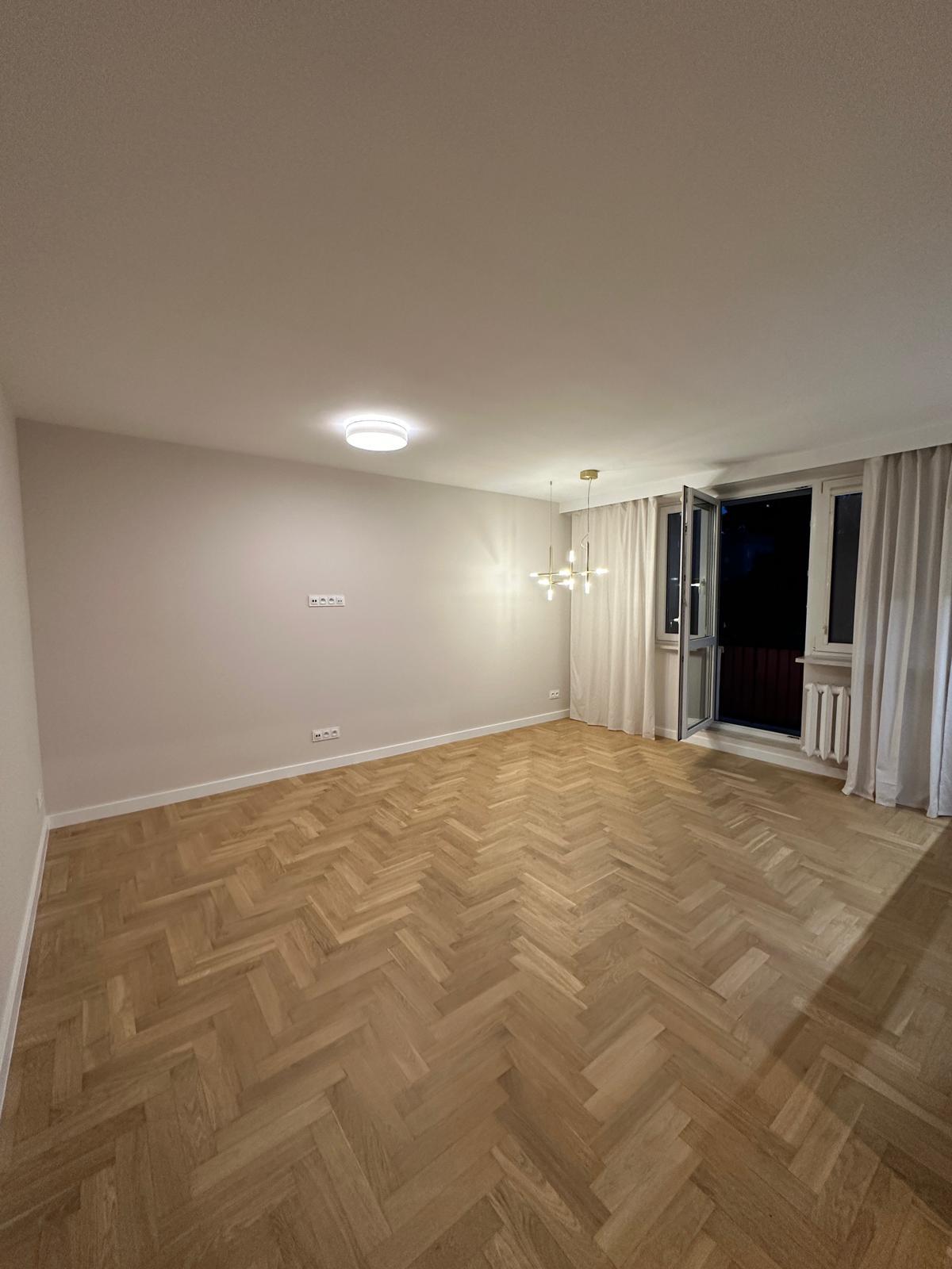 Remont salonu Warszawa